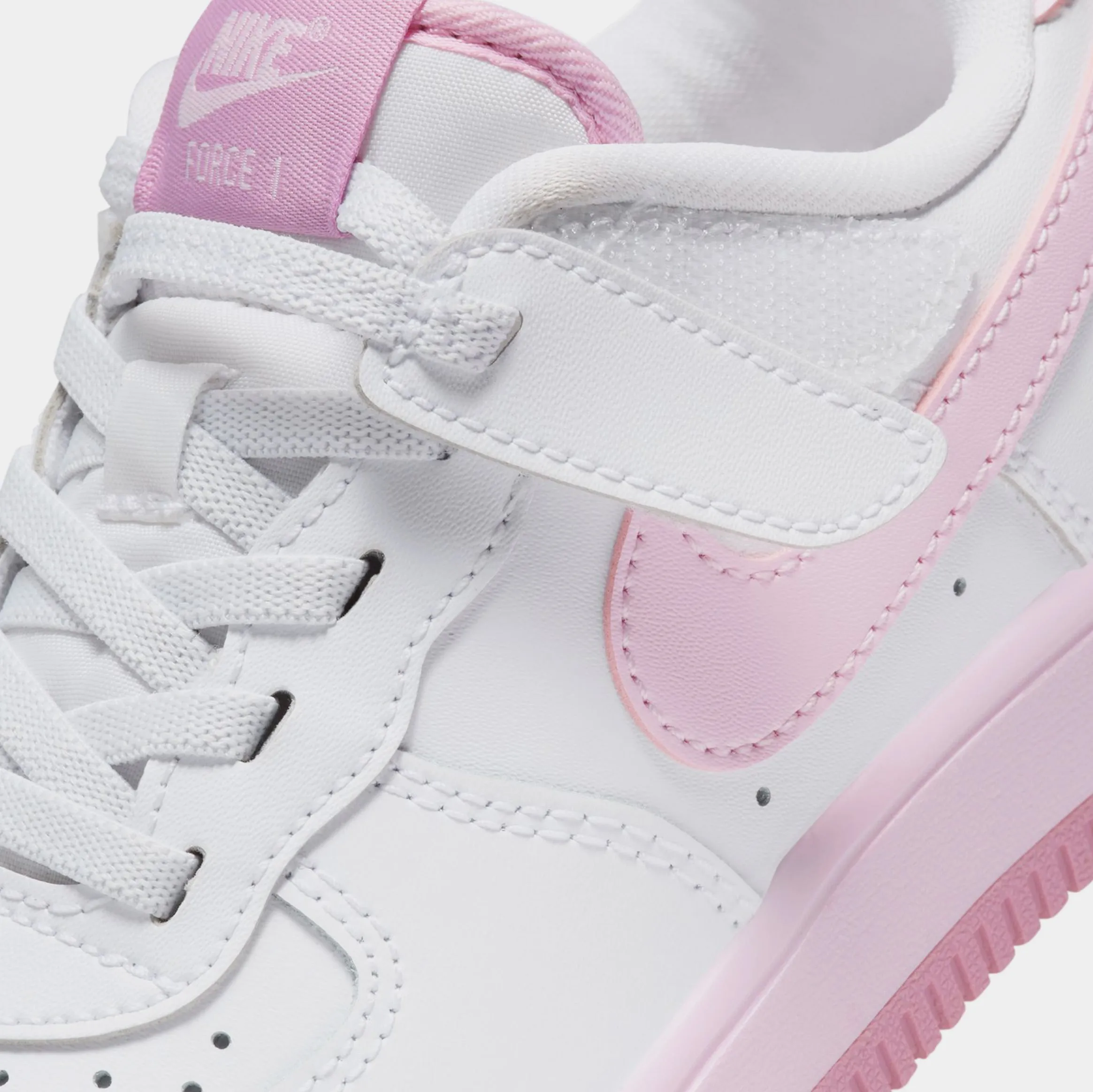 Force 1 Low EasyOn Preschool Lifestyle Shoes (White/Pink Foam/Elemental Pink)