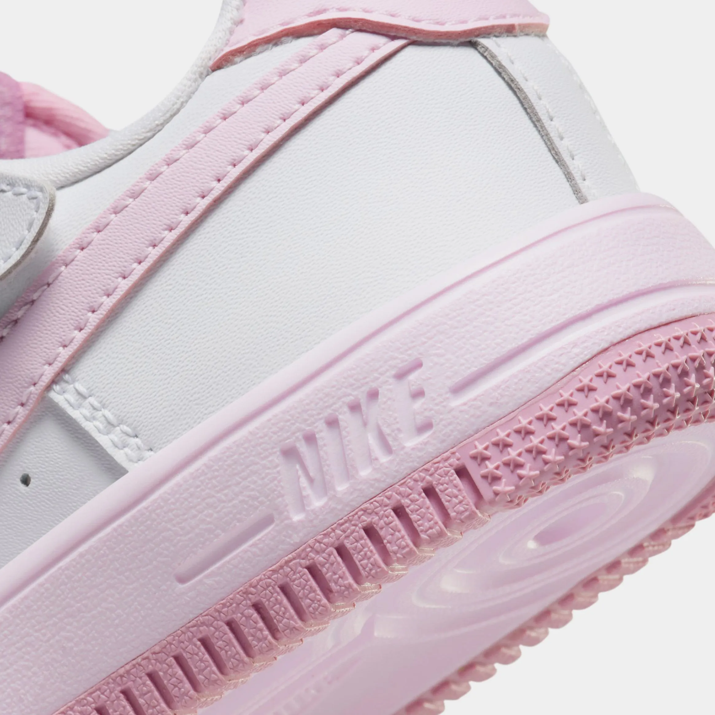 Force 1 Low EasyOn Preschool Lifestyle Shoes (White/Pink Foam/Elemental Pink)