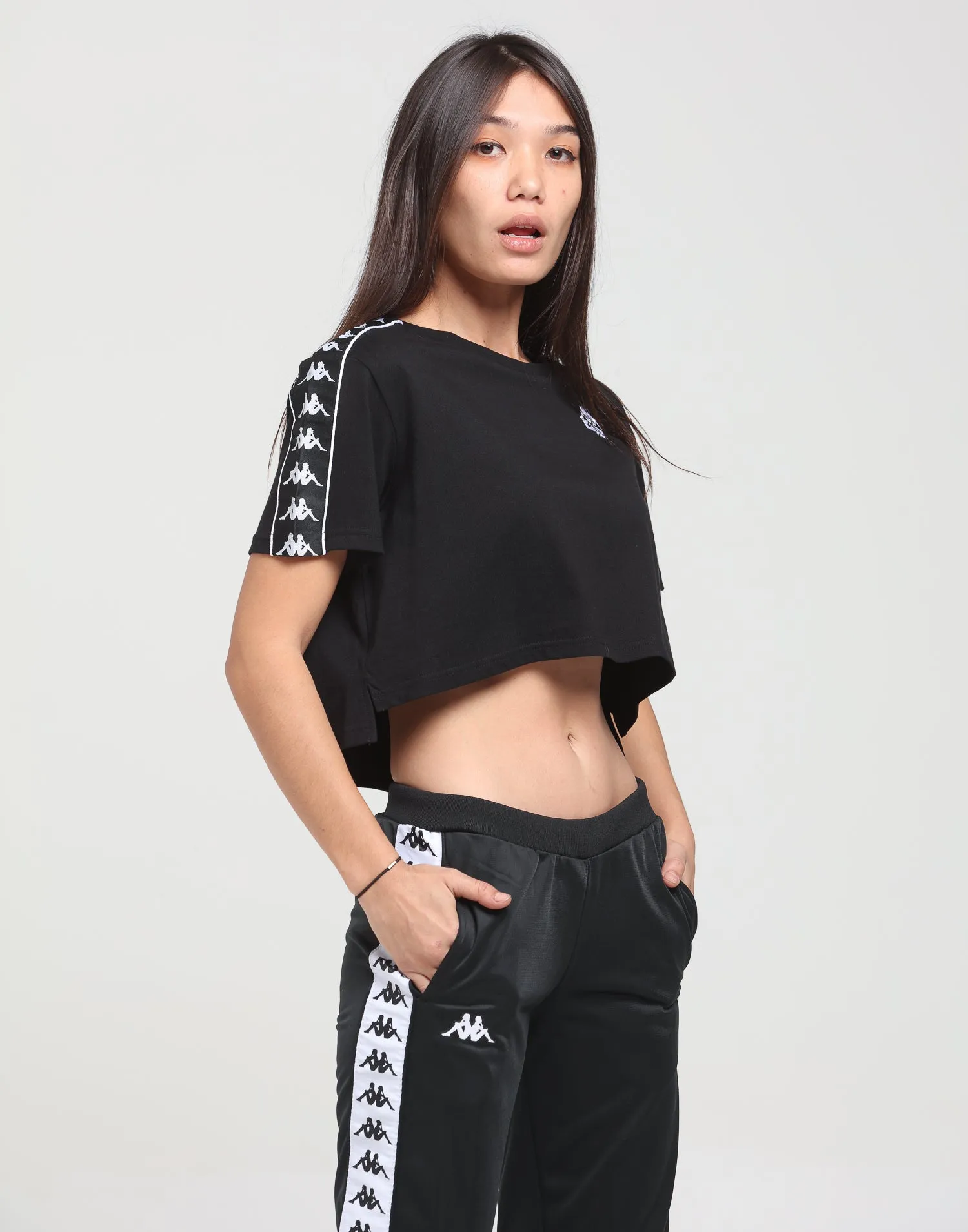 KAPPA WOMEN'S AUTHENTIC APUA TEE BLACK/BLACK/WHITE