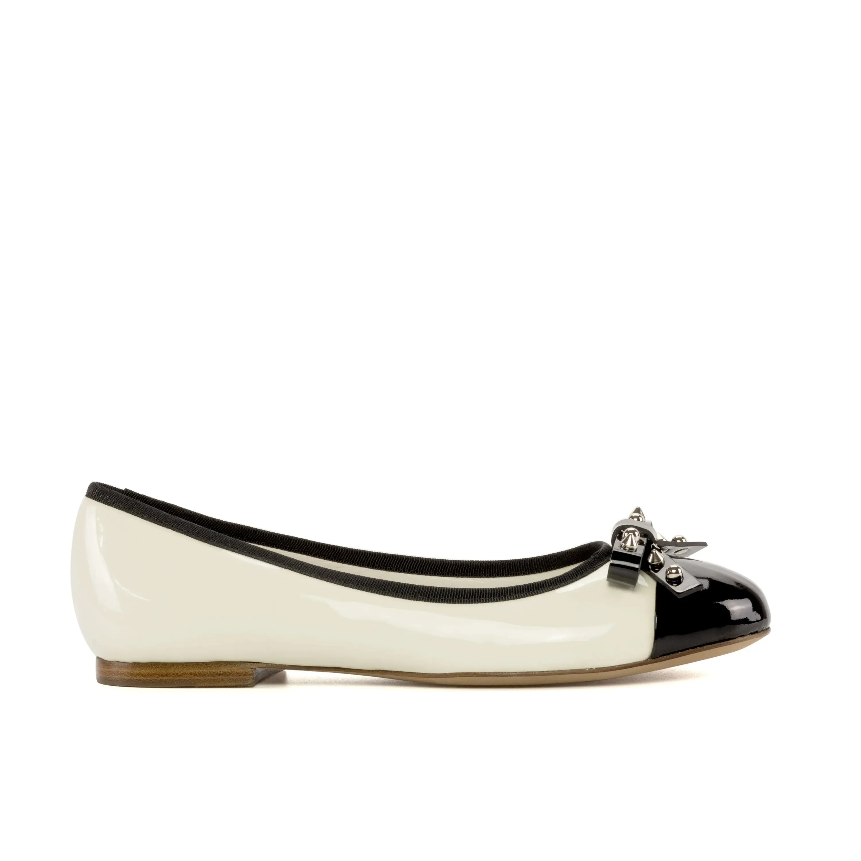 Laurina Padua Flat