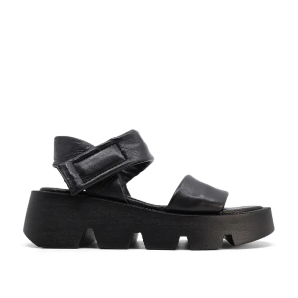 NOVI SANDAL