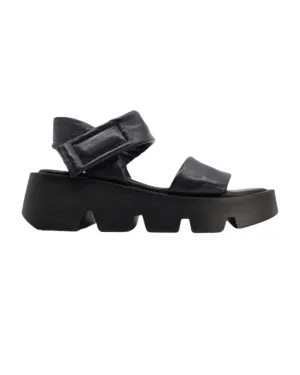 Novi Sandals