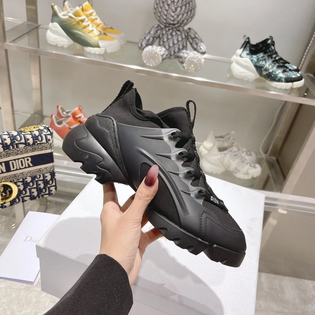 SE888 DR D-Connect Sneaker / Size5-10